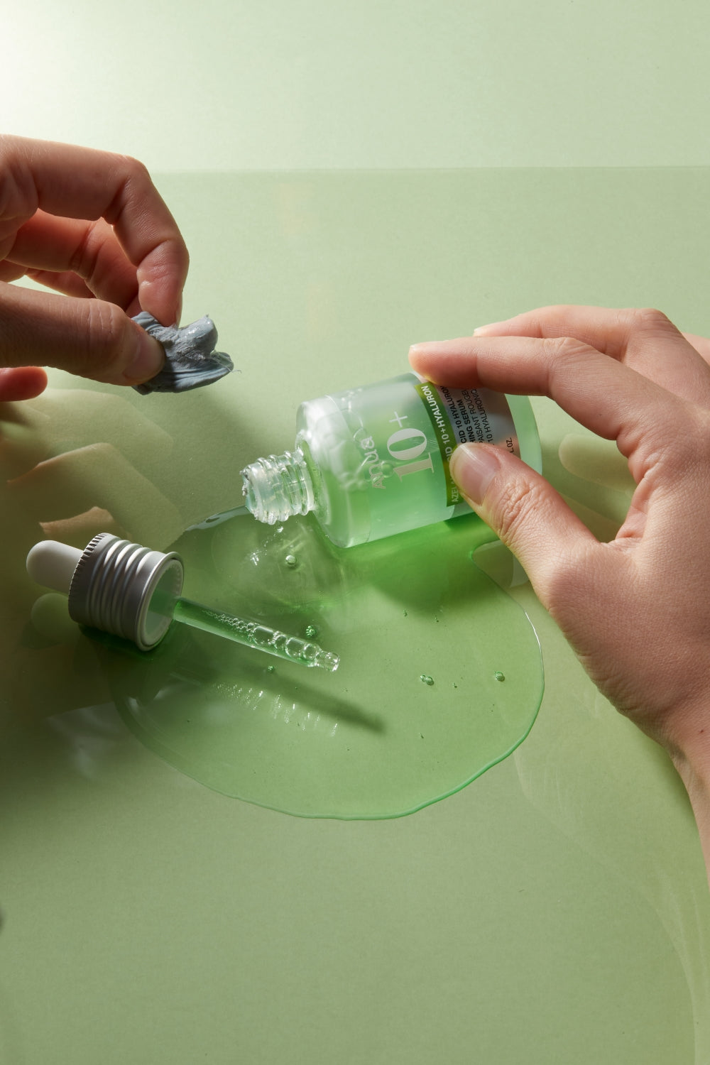 AZELAIC HYALURON SOOTHING SERUM 30ML